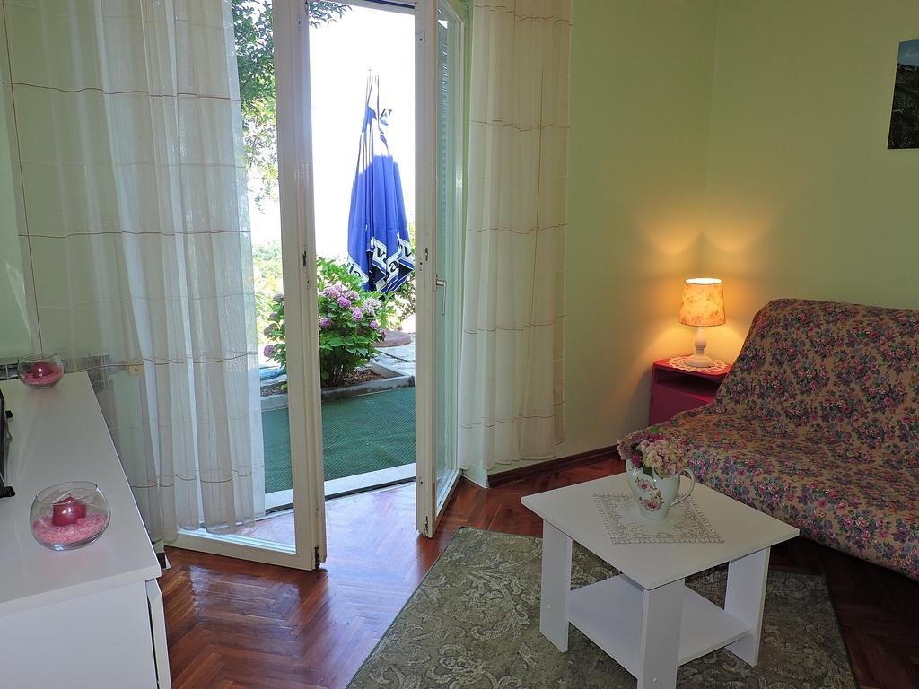 Apartment Bambi Opatija Ngoại thất bức ảnh